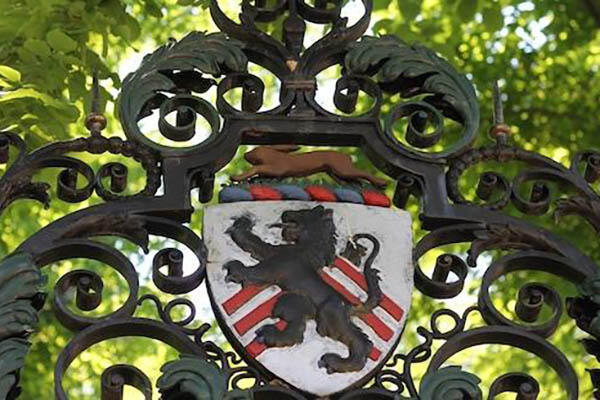 Gate with Winthrop's lion shield