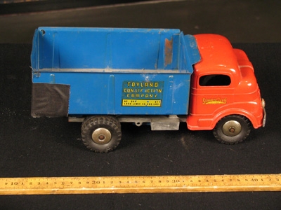 wind-up truck