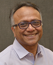 Dr. Sunil Puria portrait